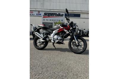 RIEJU NAKED 125